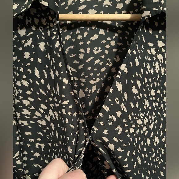 West K Tie Front Black and Cream Blouse Whimsigoth Streetwear Baddie Medium - Picture 8 of 10